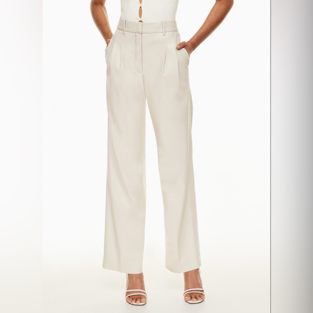 Aritzia Effortless Pants Trousers Off-White Wide-Leg size 0 Preppy Business